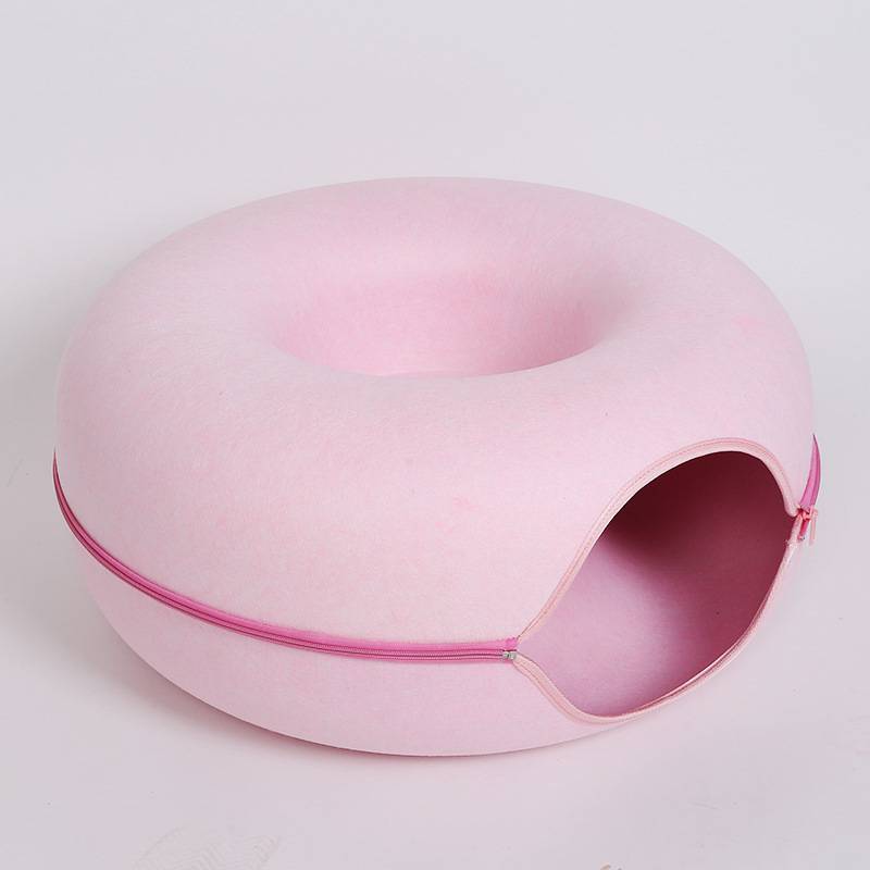 Donut Cat Tunnel Bed – The 2-in-1 Cozy Hideaway